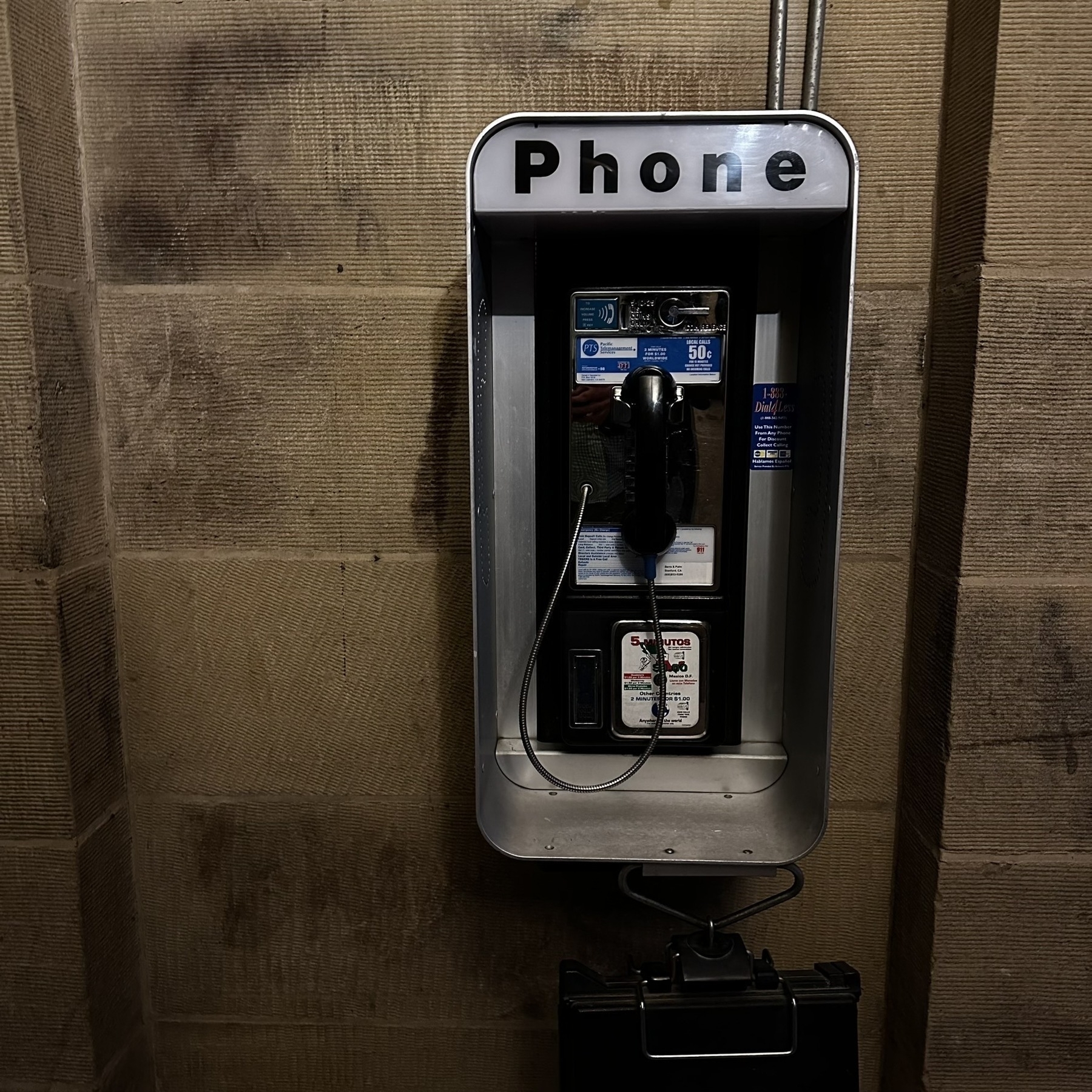 A pay phone in an alcove at Stanford University